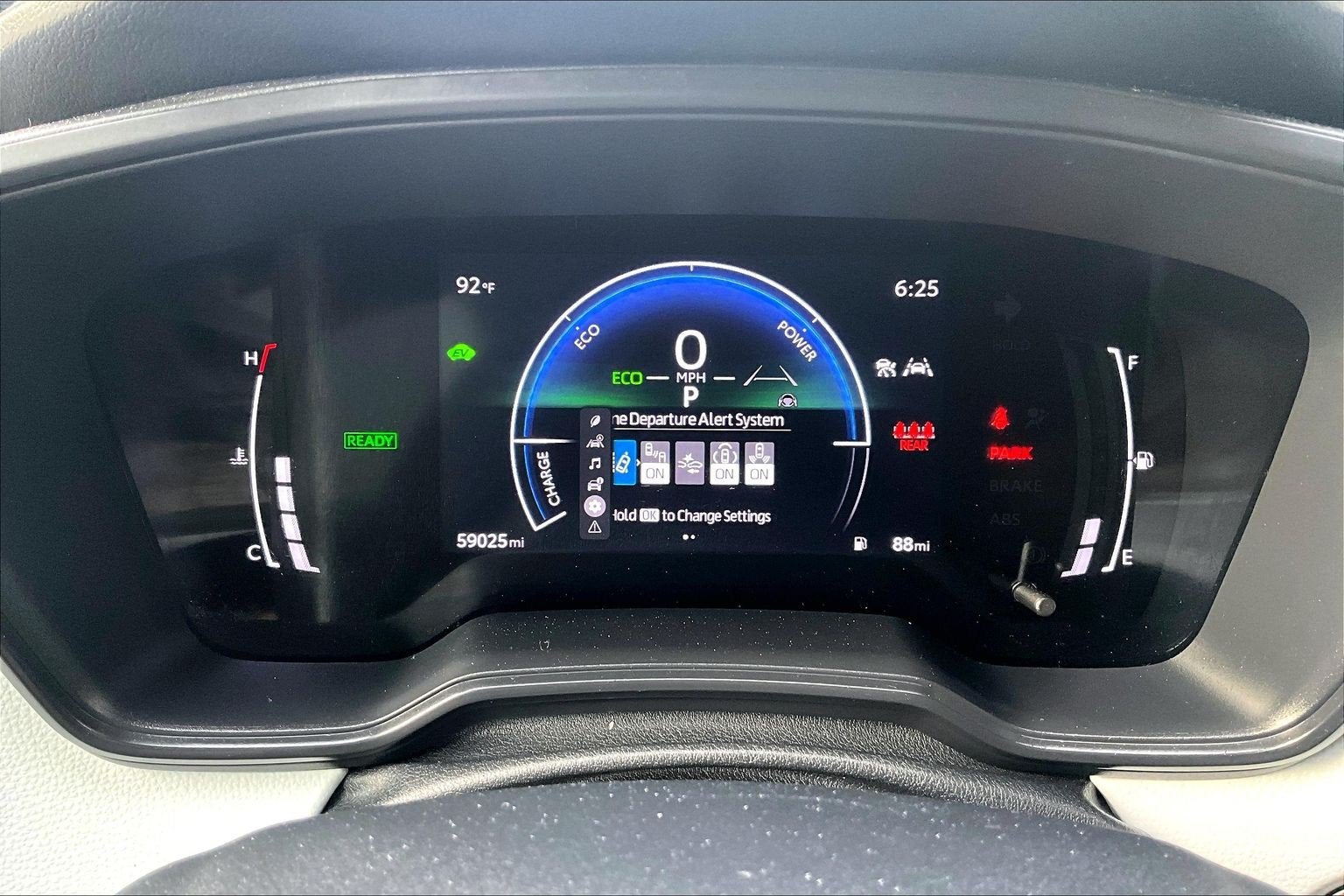 2025 Toyota Corolla Hybrid SE