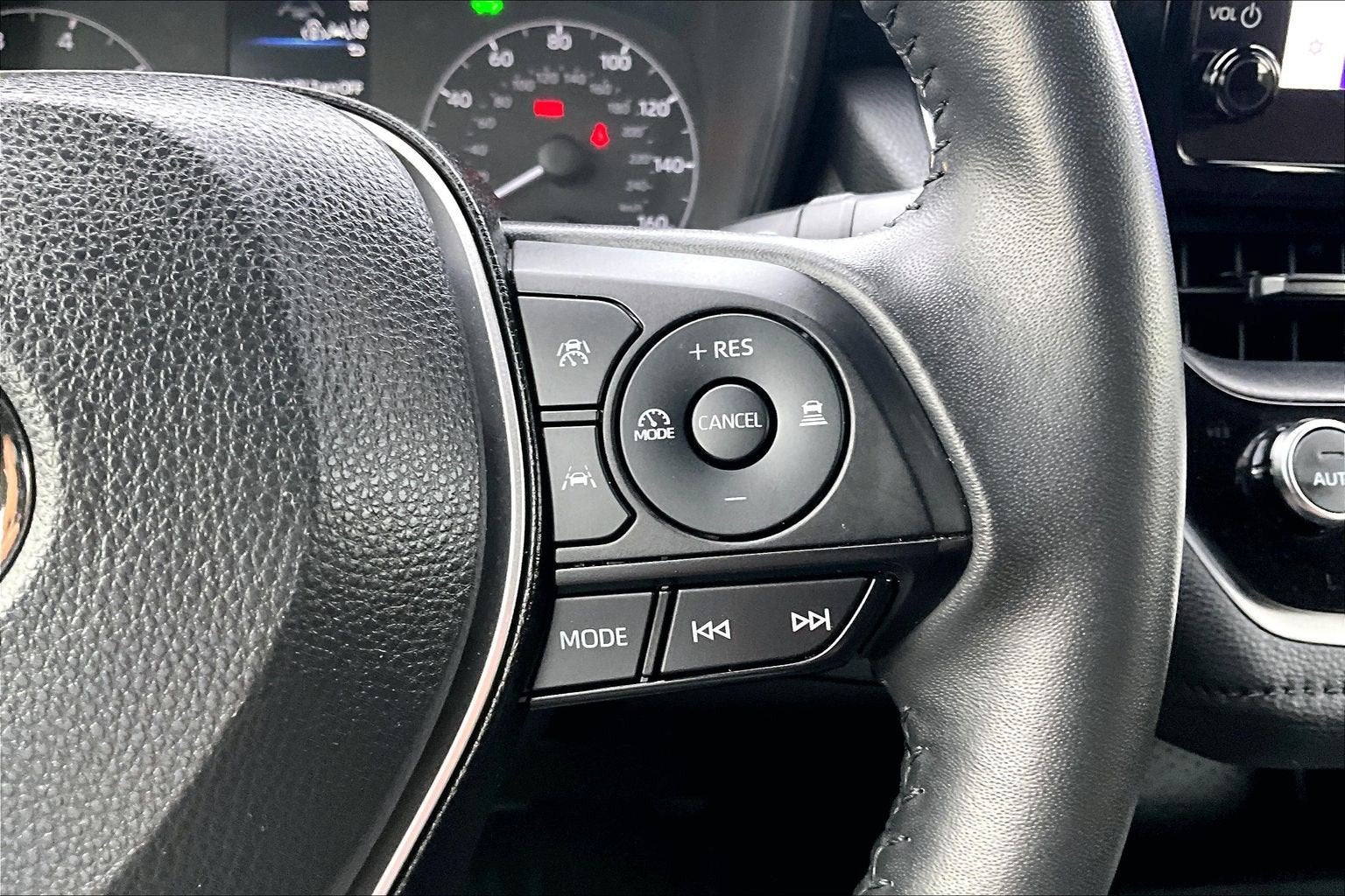 2023 Toyota Corolla Hybrid SE