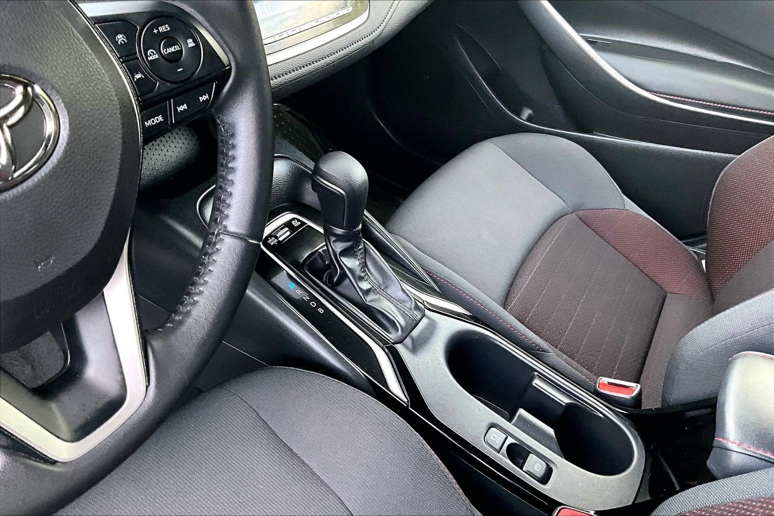 2025 Toyota Corolla Hybrid SE