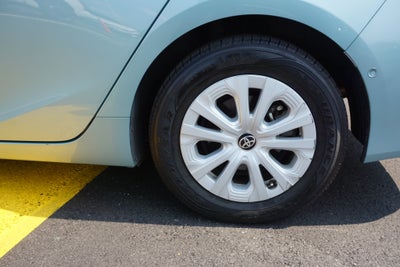 2019 Toyota Prius LE