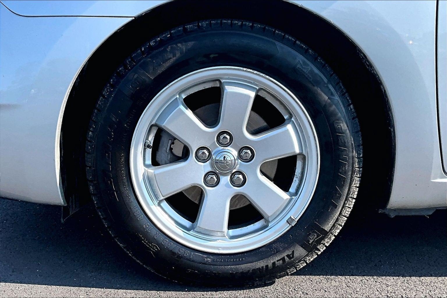 2006 Toyota Prius 5dr HB (Natl)
