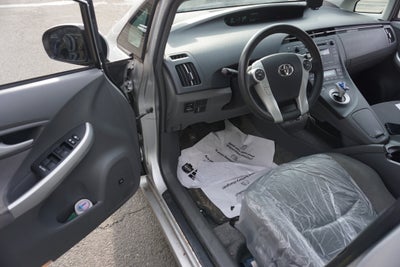 2010 Toyota Prius III