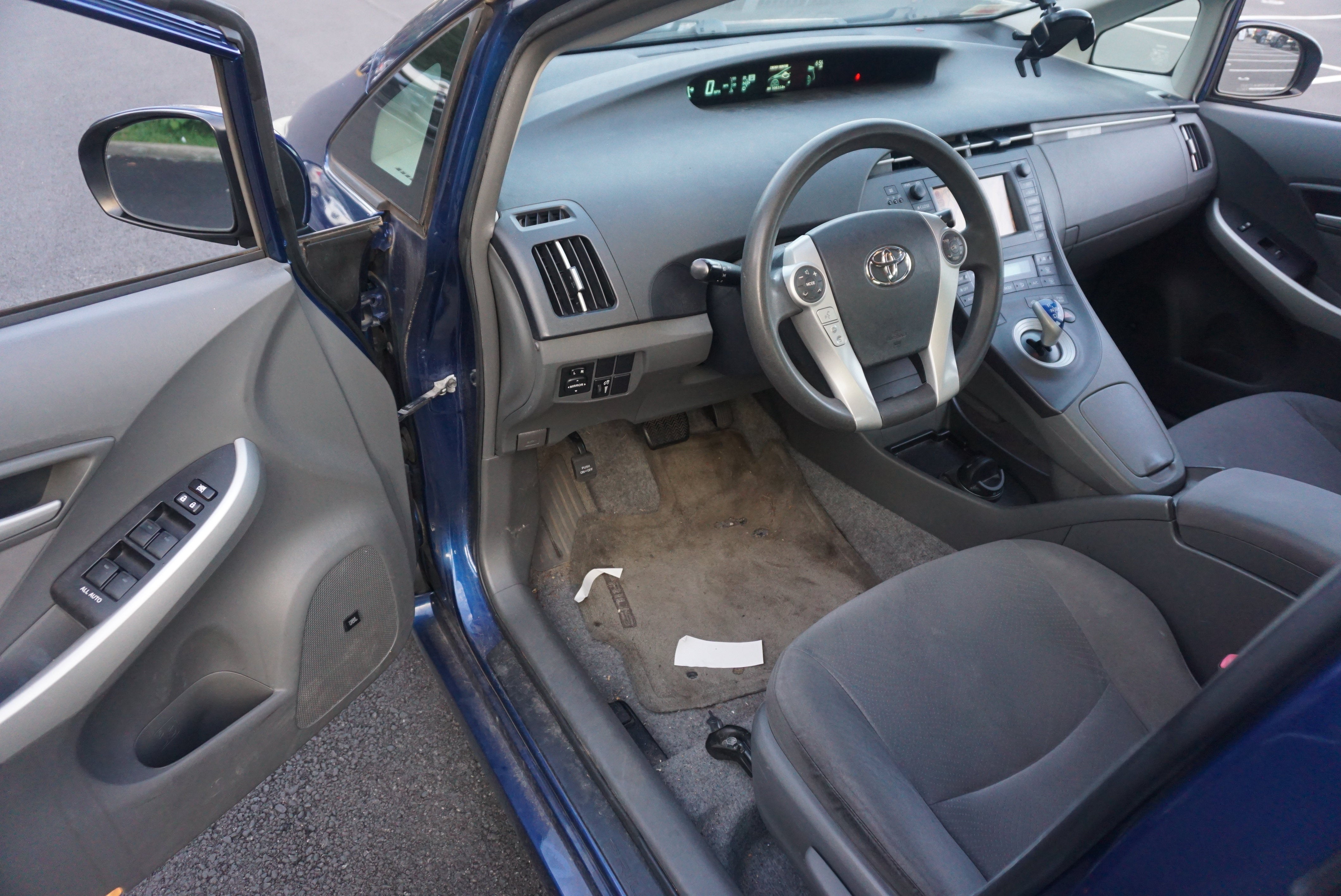 2011 Toyota Prius III
