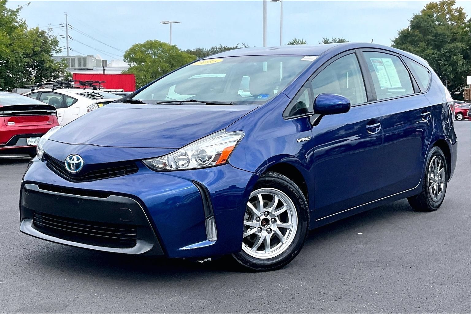 2015 Toyota Prius v Four