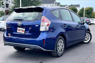 2015 Toyota Prius v Four