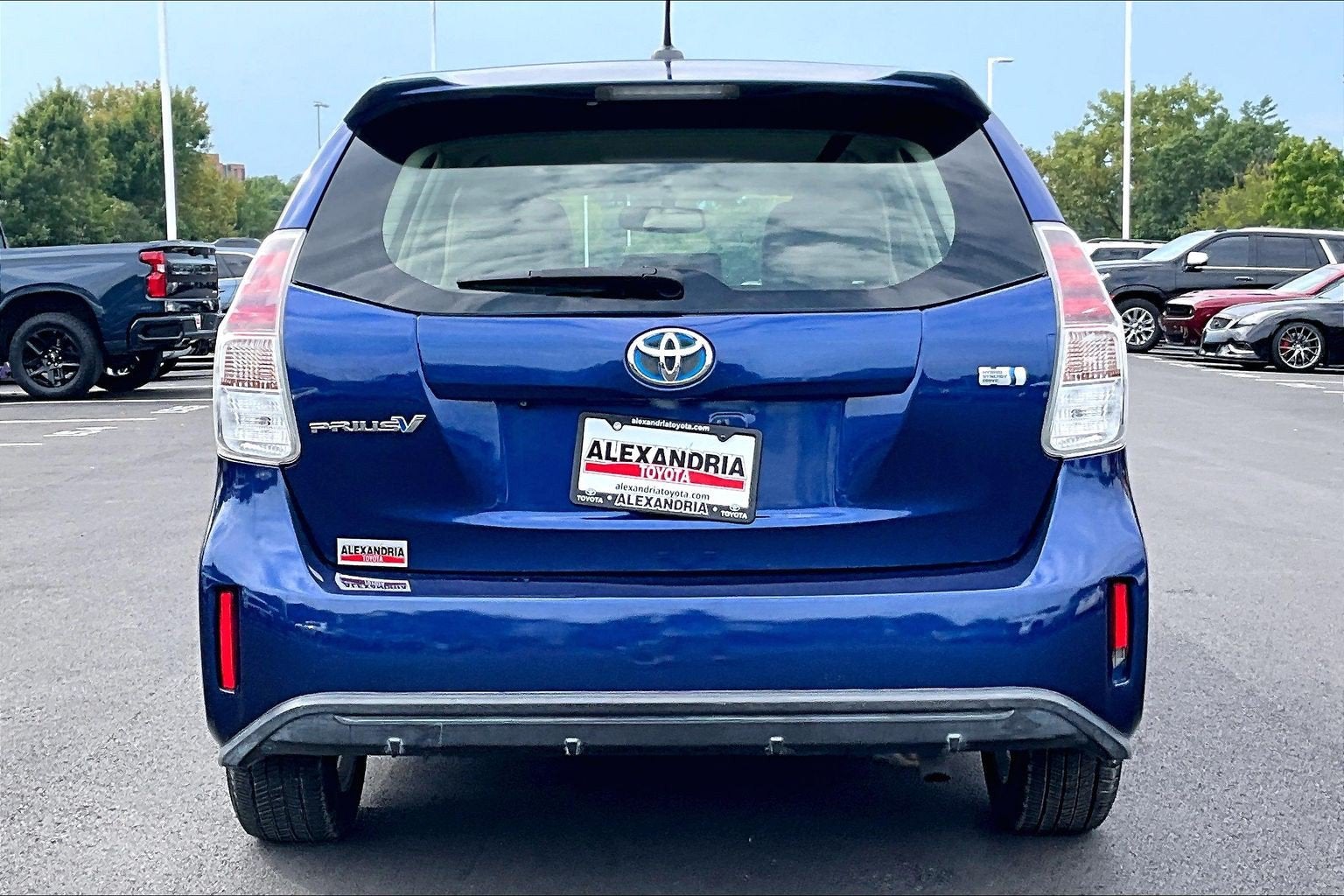 2015 Toyota Prius v Four
