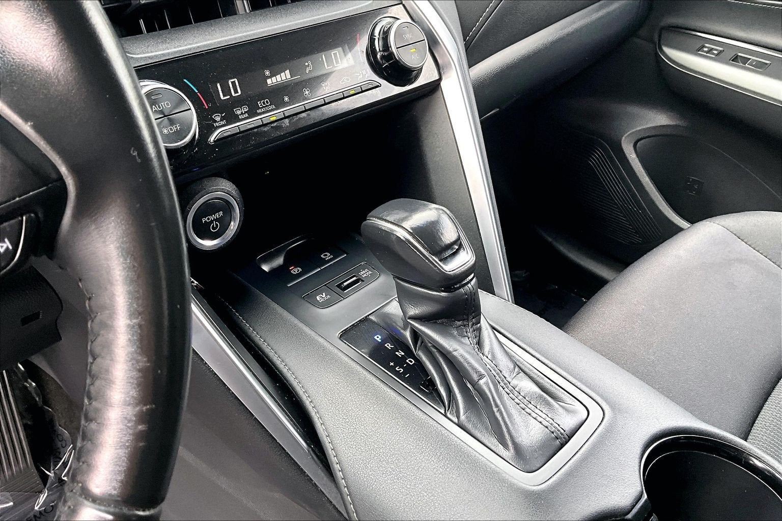 2023 Toyota Venza LE