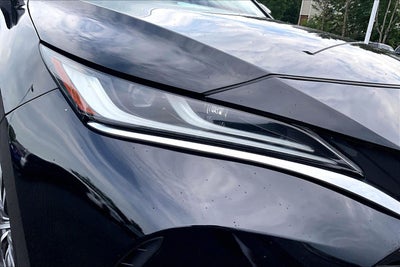 2023 Toyota Venza LE
