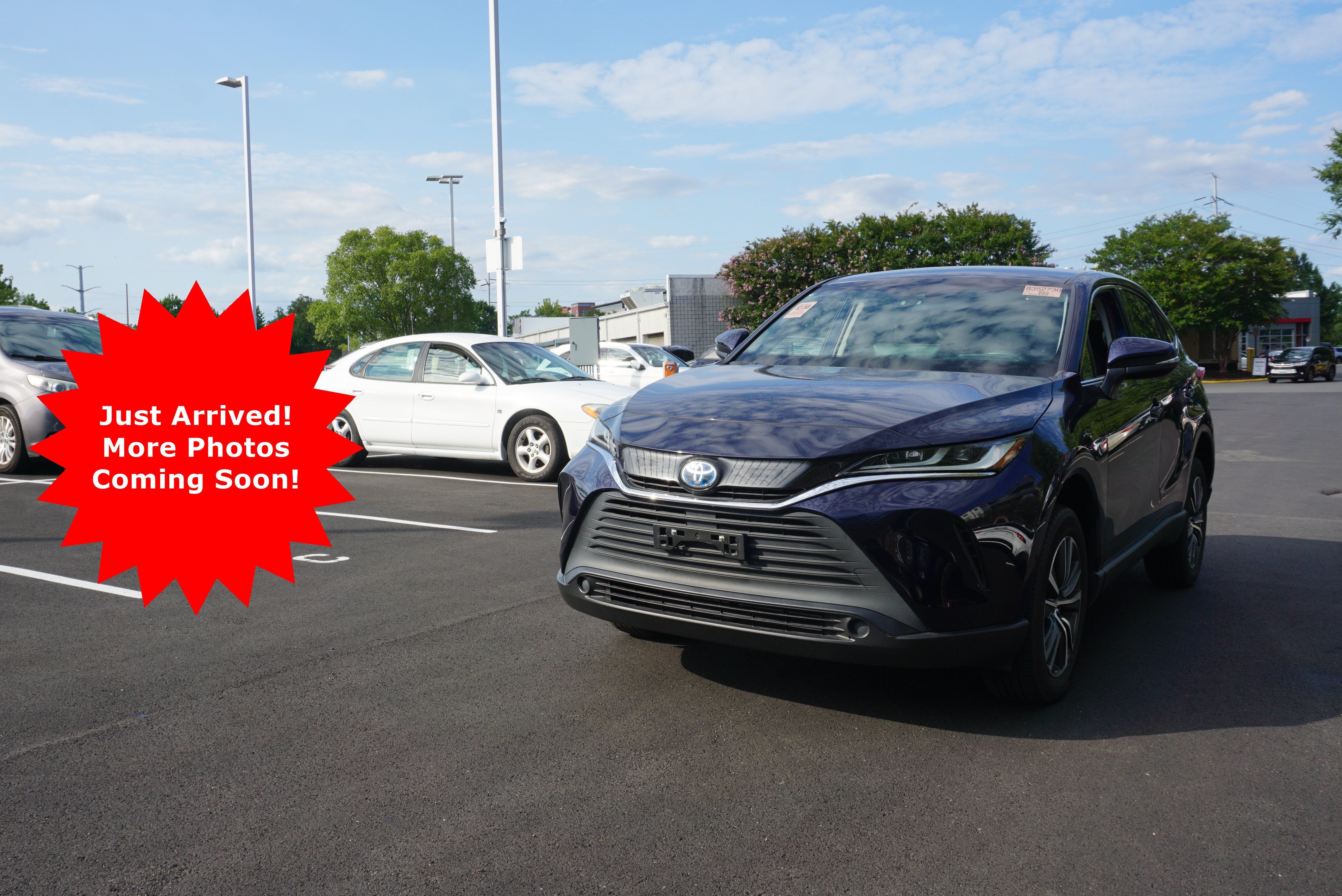 2023 Toyota Venza LE