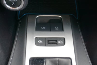 2023 Toyota Venza LE