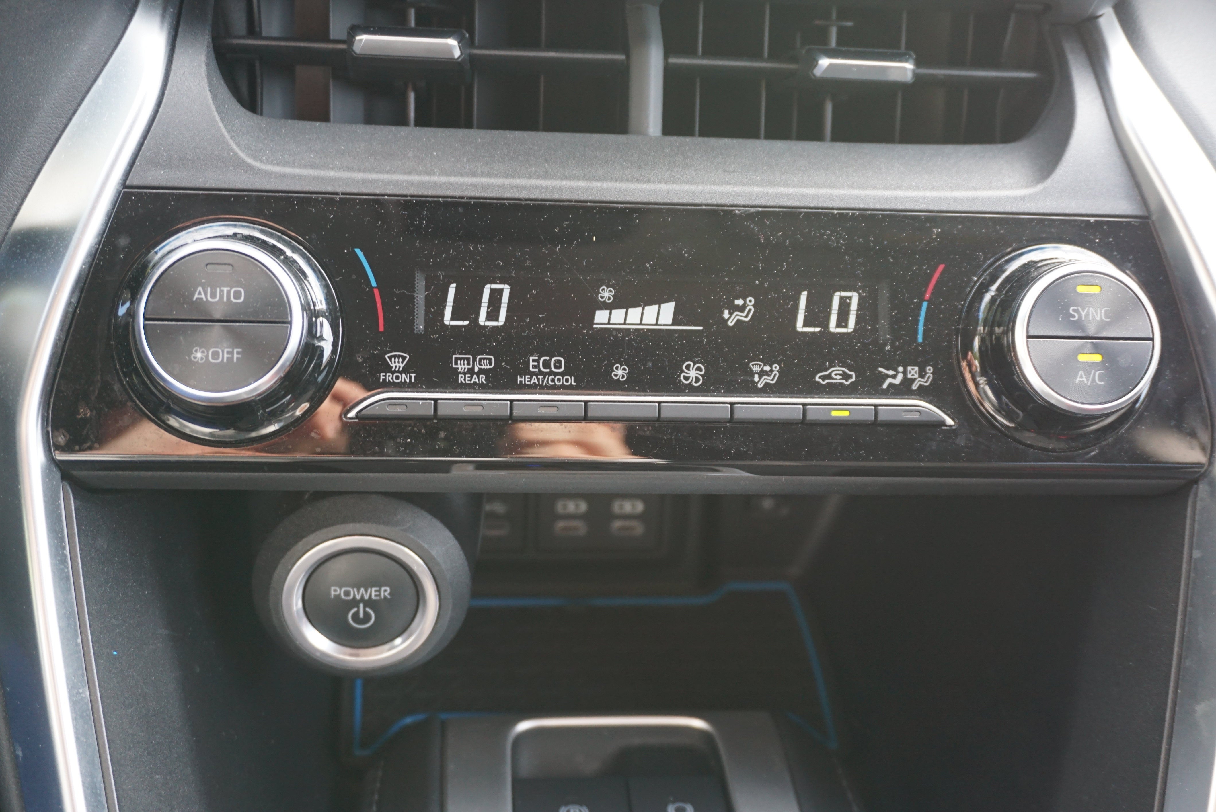 2023 Toyota Venza LE