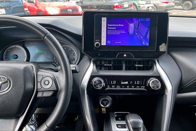 2023 Toyota Venza LE