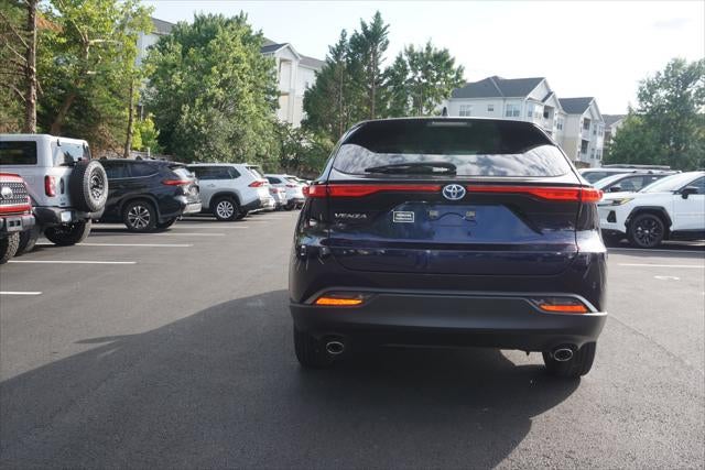 2023 Toyota Venza LE