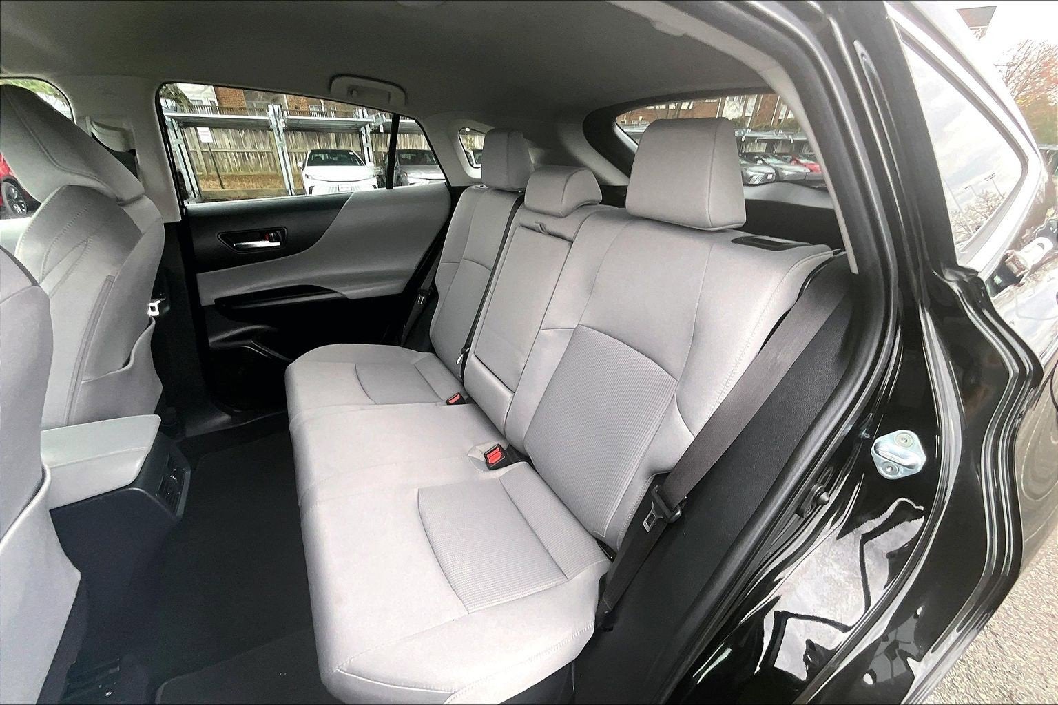 2023 Toyota Venza LE