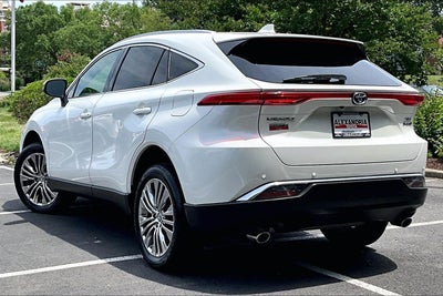 2022 Toyota Venza XLE