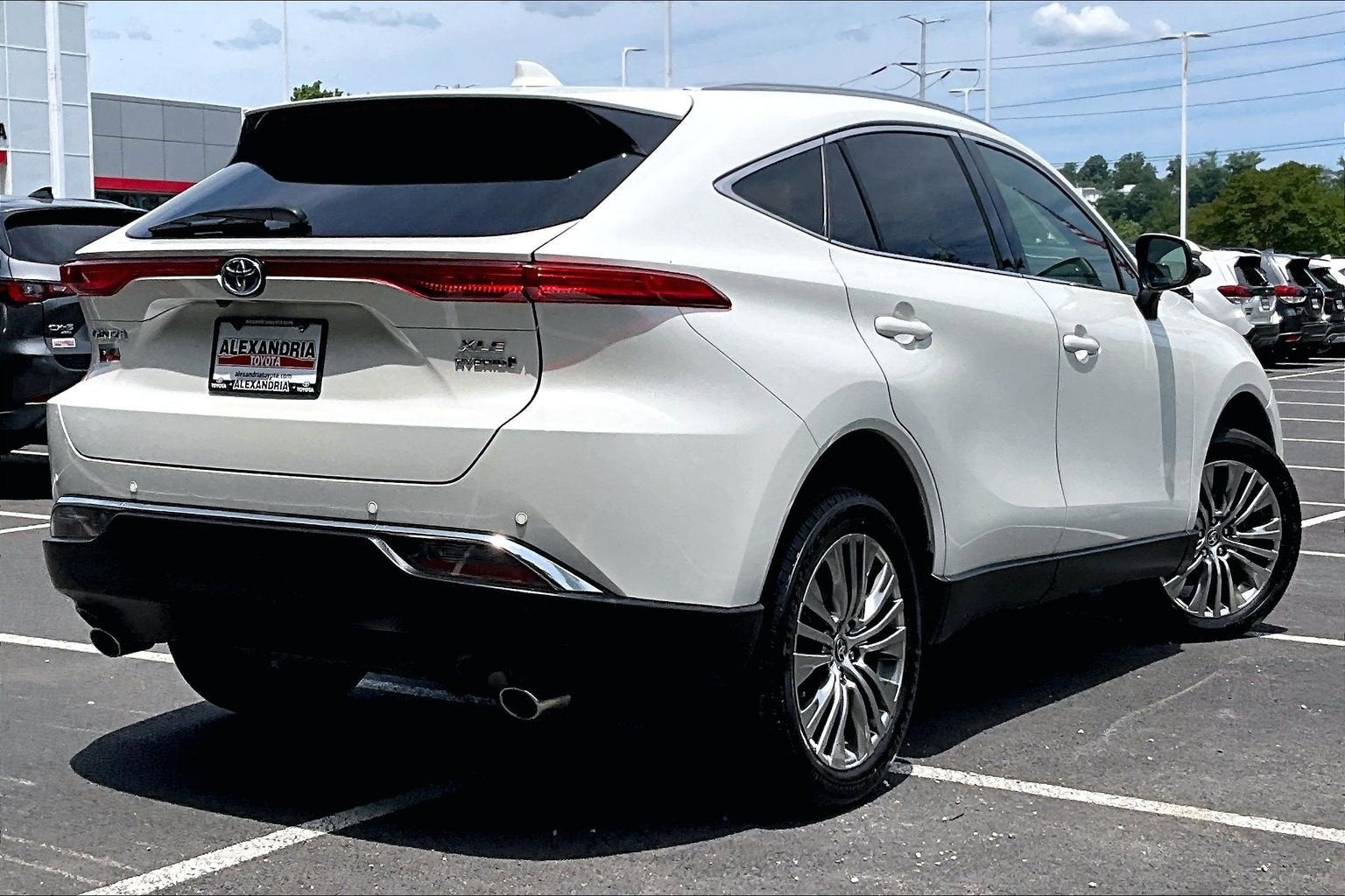 2022 Toyota Venza XLE