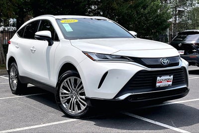 2022 Toyota Venza XLE