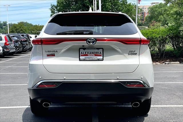 2022 Toyota Venza XLE