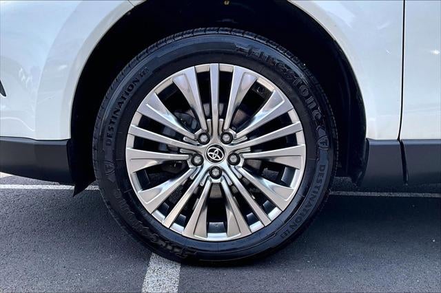 2022 Toyota Venza XLE