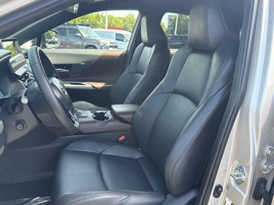 2024 Toyota Venza XLE