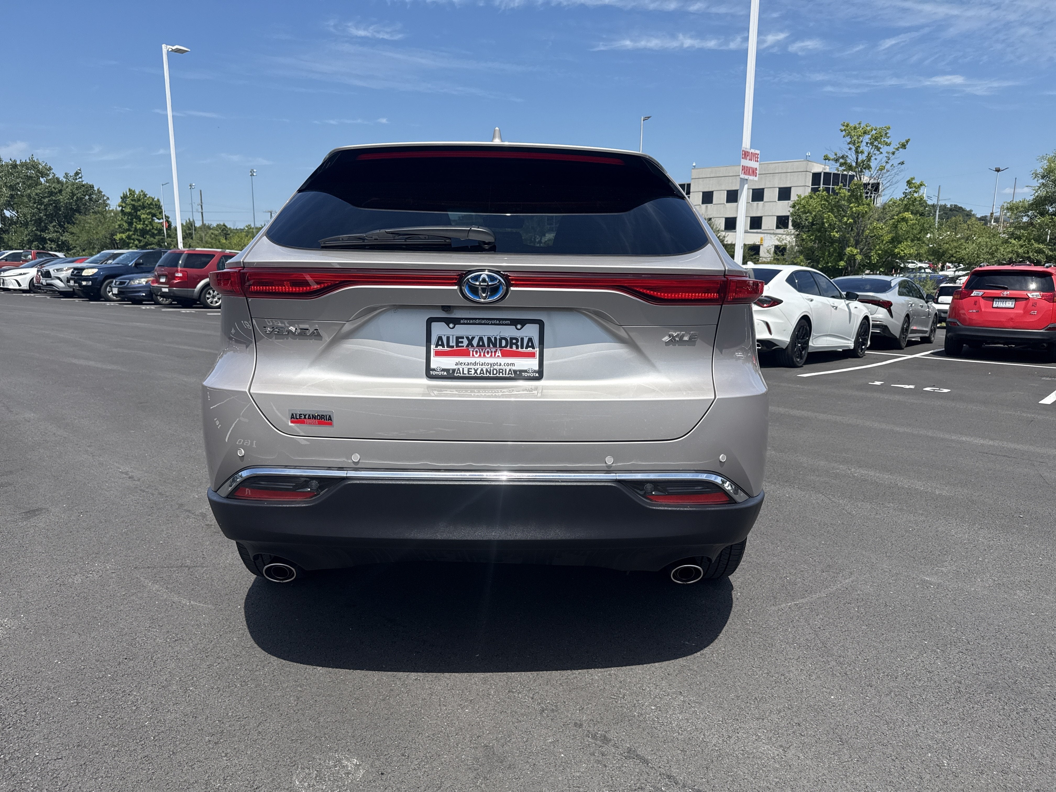 2024 Toyota Venza XLE