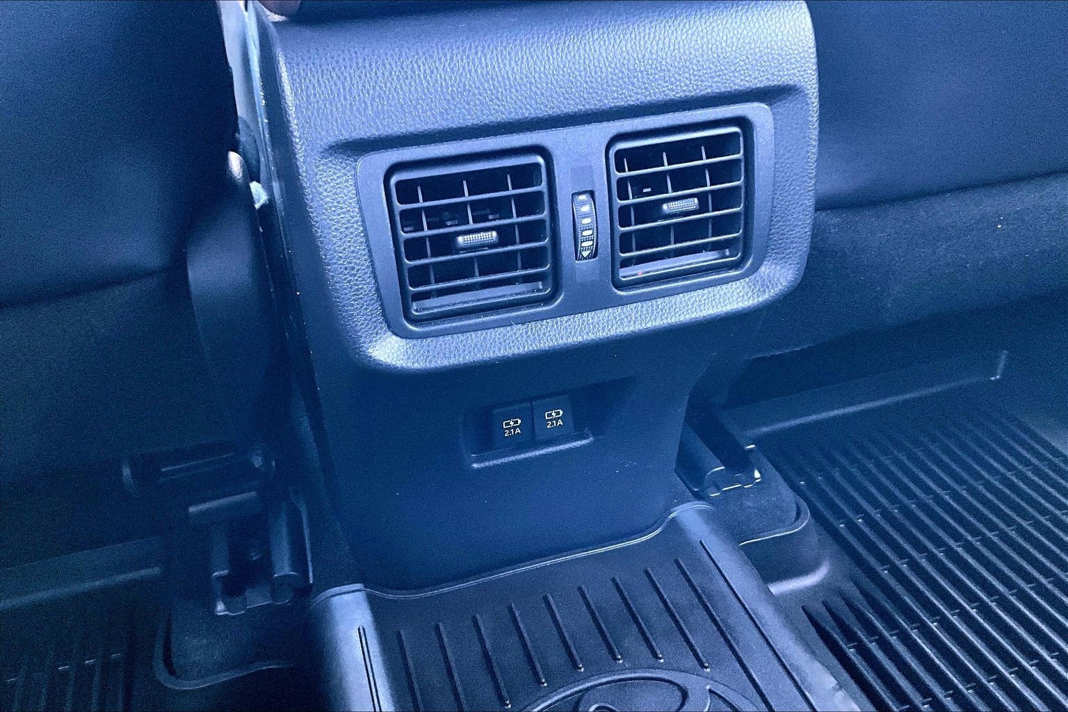 2022 Toyota Venza XLE
