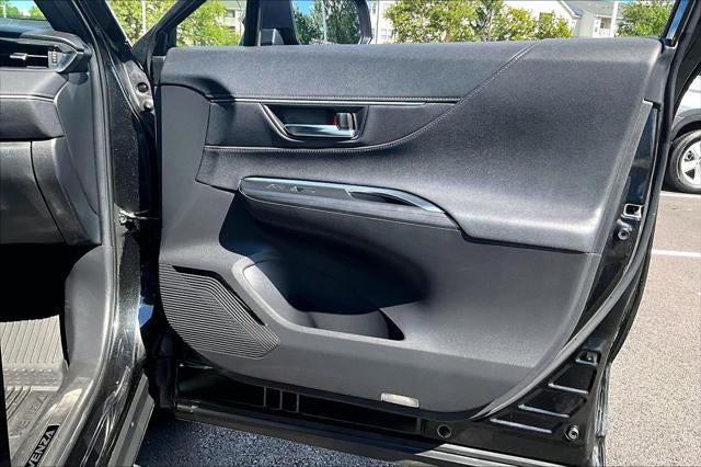 2023 Toyota Venza XLE