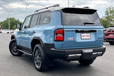 2025 Toyota Land Cruiser 4WD (Natl)