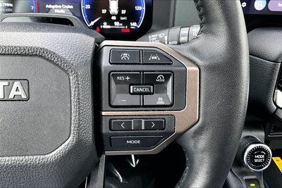 2025 Toyota Land Cruiser 4WD (Natl)