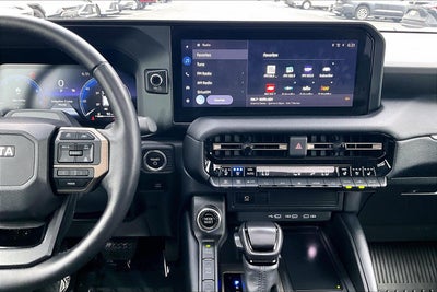 2025 Toyota Land Cruiser 4WD (Natl)