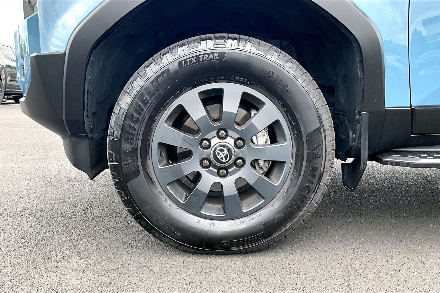 2025 Toyota Land Cruiser 4WD (Natl)