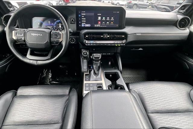 2025 Toyota Land Cruiser 4WD (Natl)