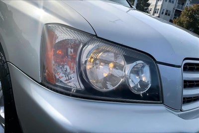 2002 Toyota Highlander 4dr V6 (Natl)