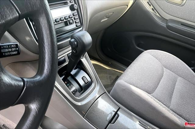2002 Toyota Highlander 4dr V6 (Natl)