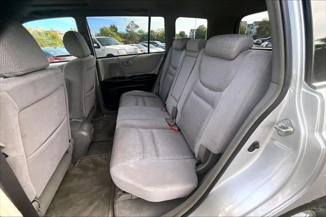 2002 Toyota Highlander 4dr V6 (Natl)