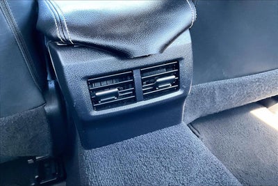 2016 Lexus IS 200t 4dr Sdn