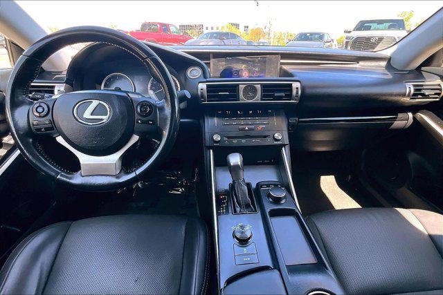 2016 Lexus IS 200t 4dr Sdn