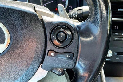 2016 Lexus IS 200t 4dr Sdn