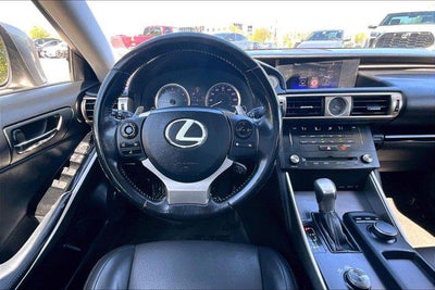 2016 Lexus IS 200t 4dr Sdn