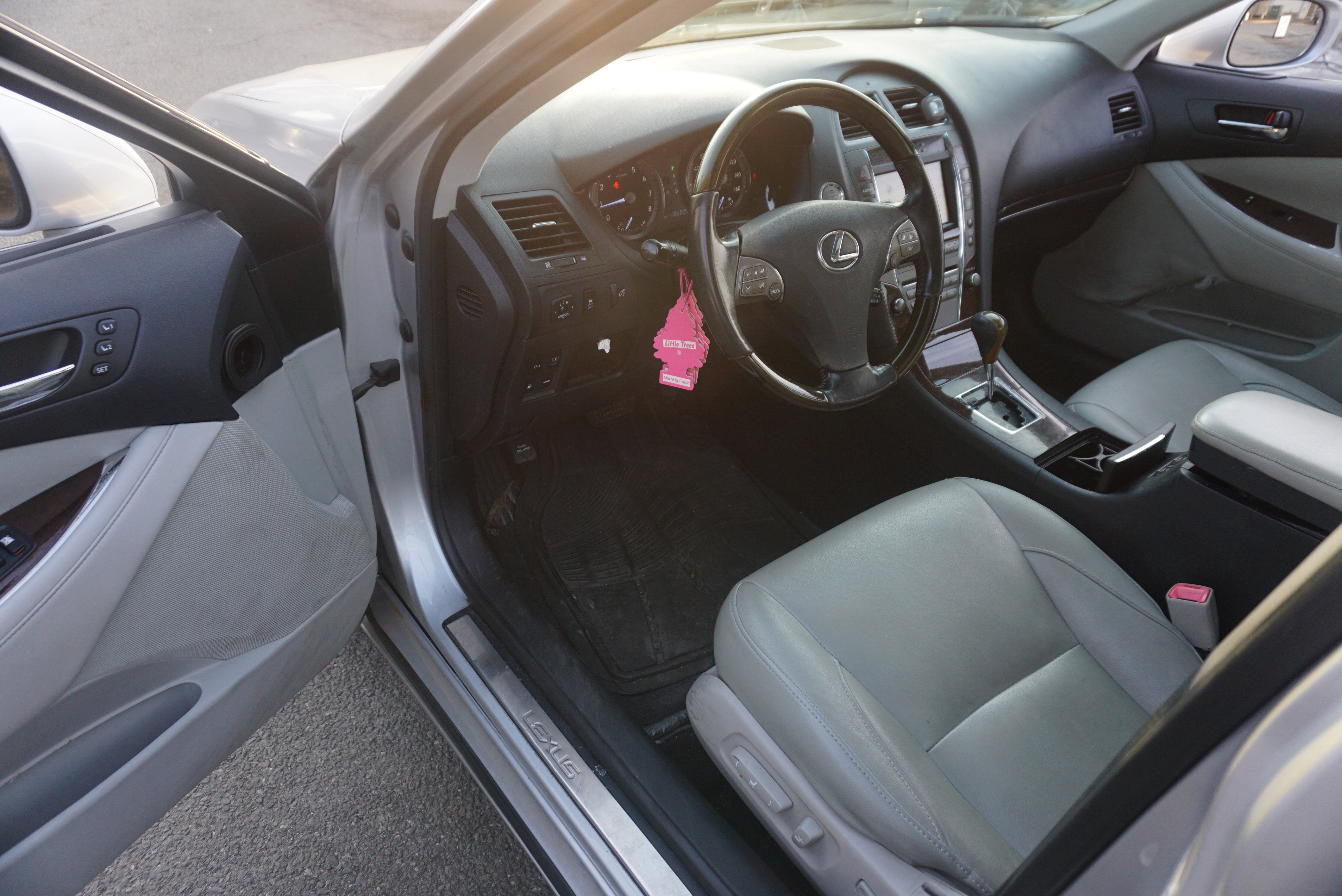 2010 Lexus ES 350 4dr Sdn