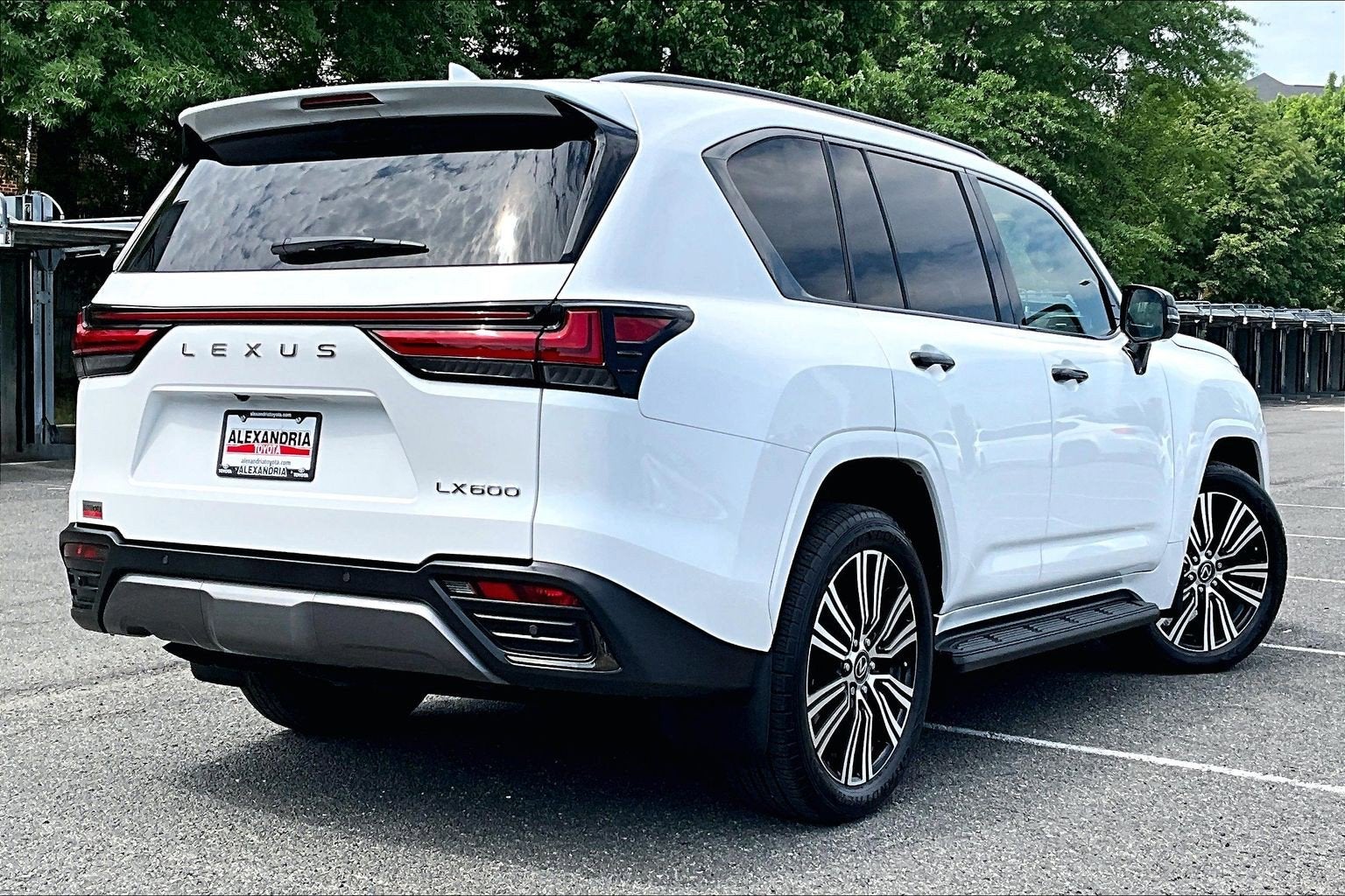 2024 Lexus LX LX 600 Luxury