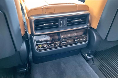 2024 Lexus LX LX 600 Luxury