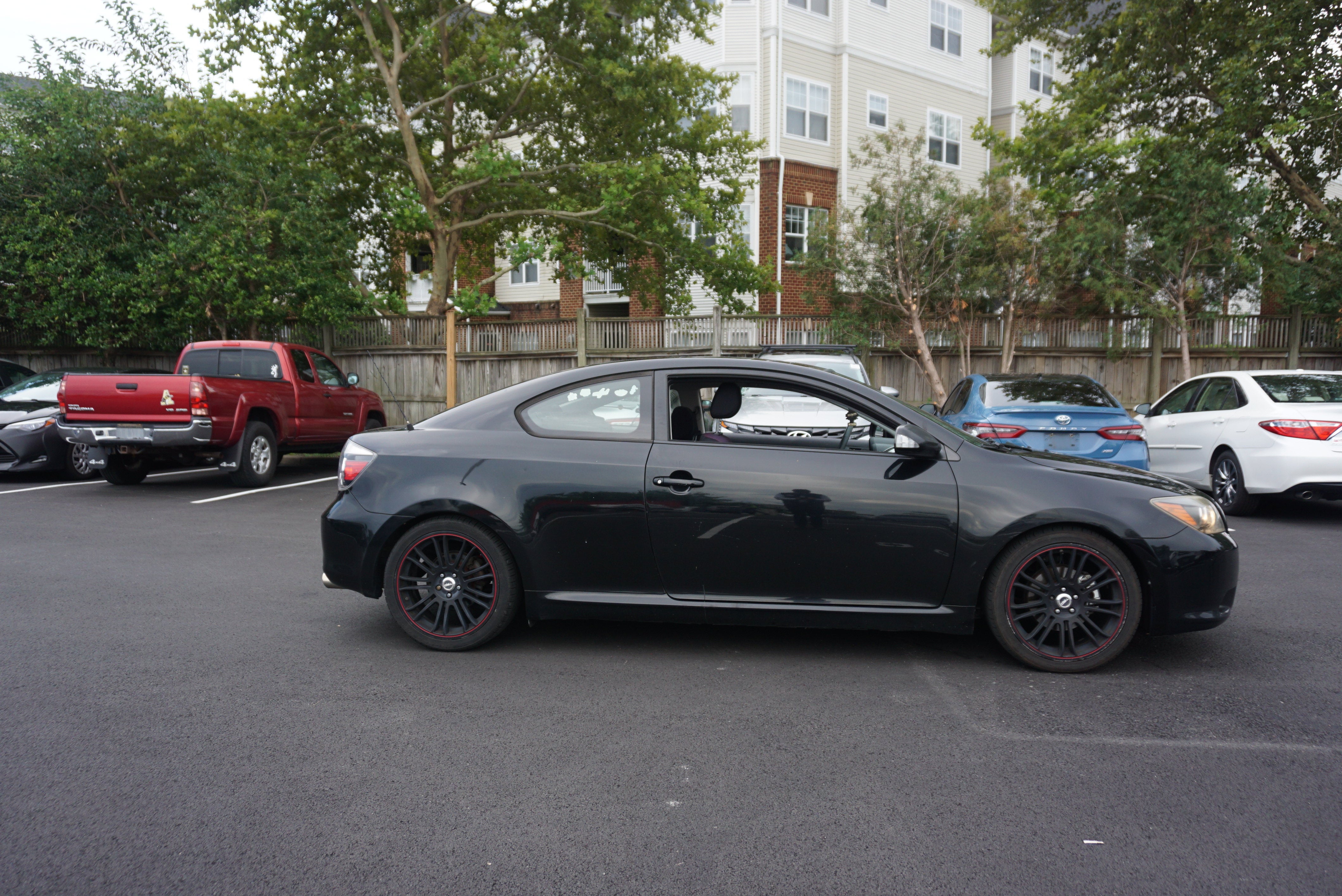 2009 Scion tC 2dr HB Auto (Natl)