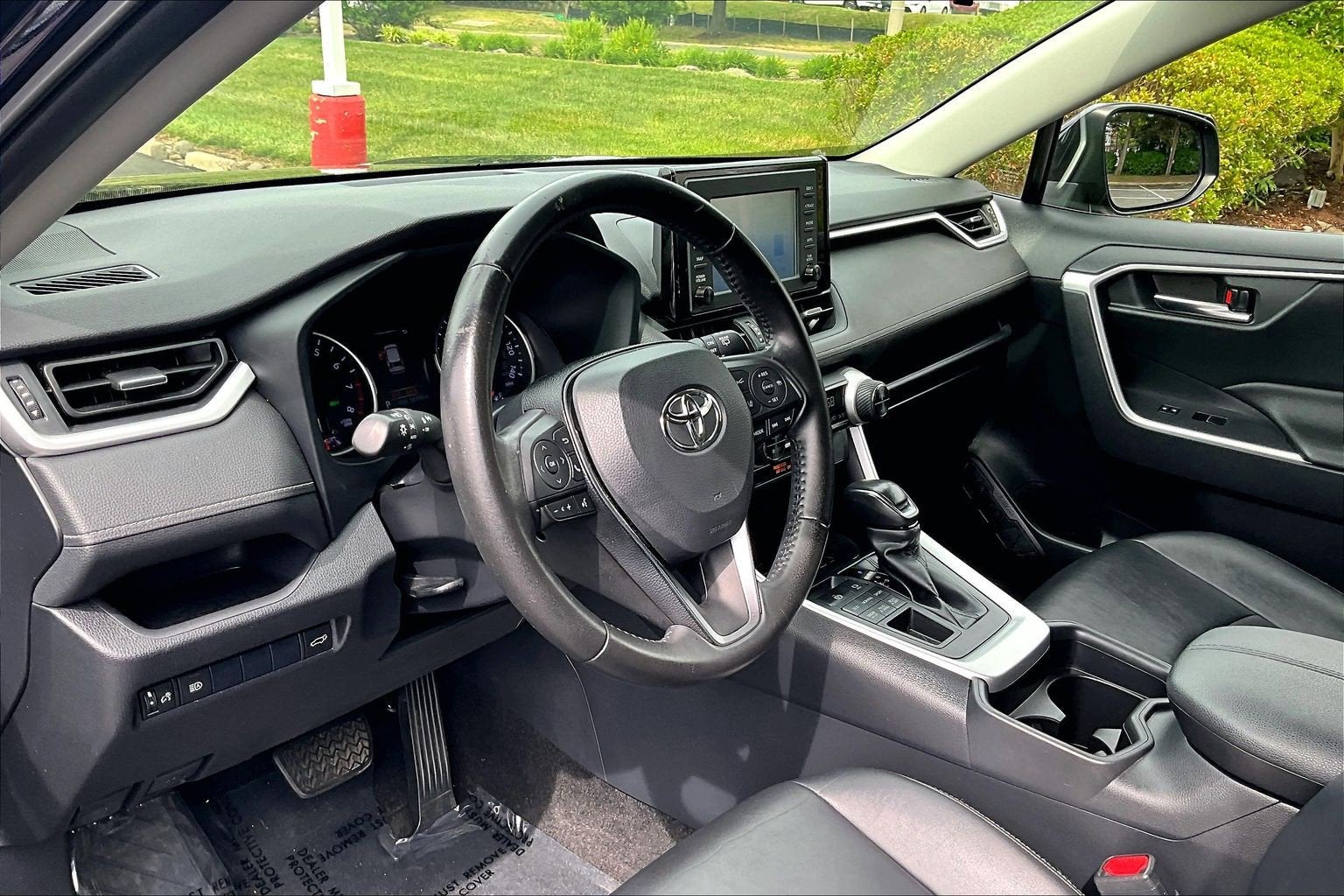 2019 Toyota RAV4 XLE Premium