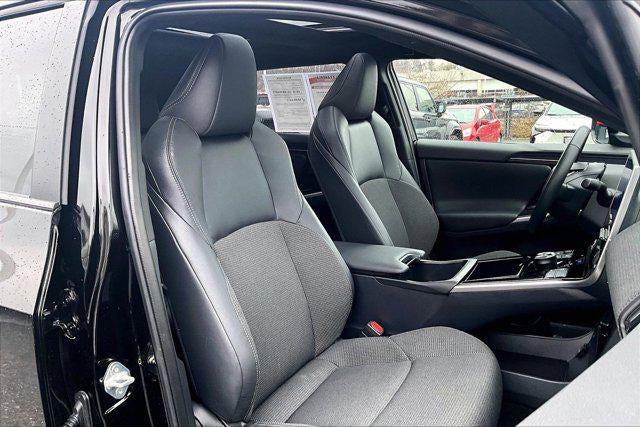 2025 Toyota bZ4X XLE