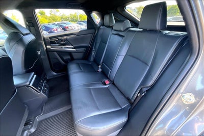 2023 Toyota bZ4X Limited