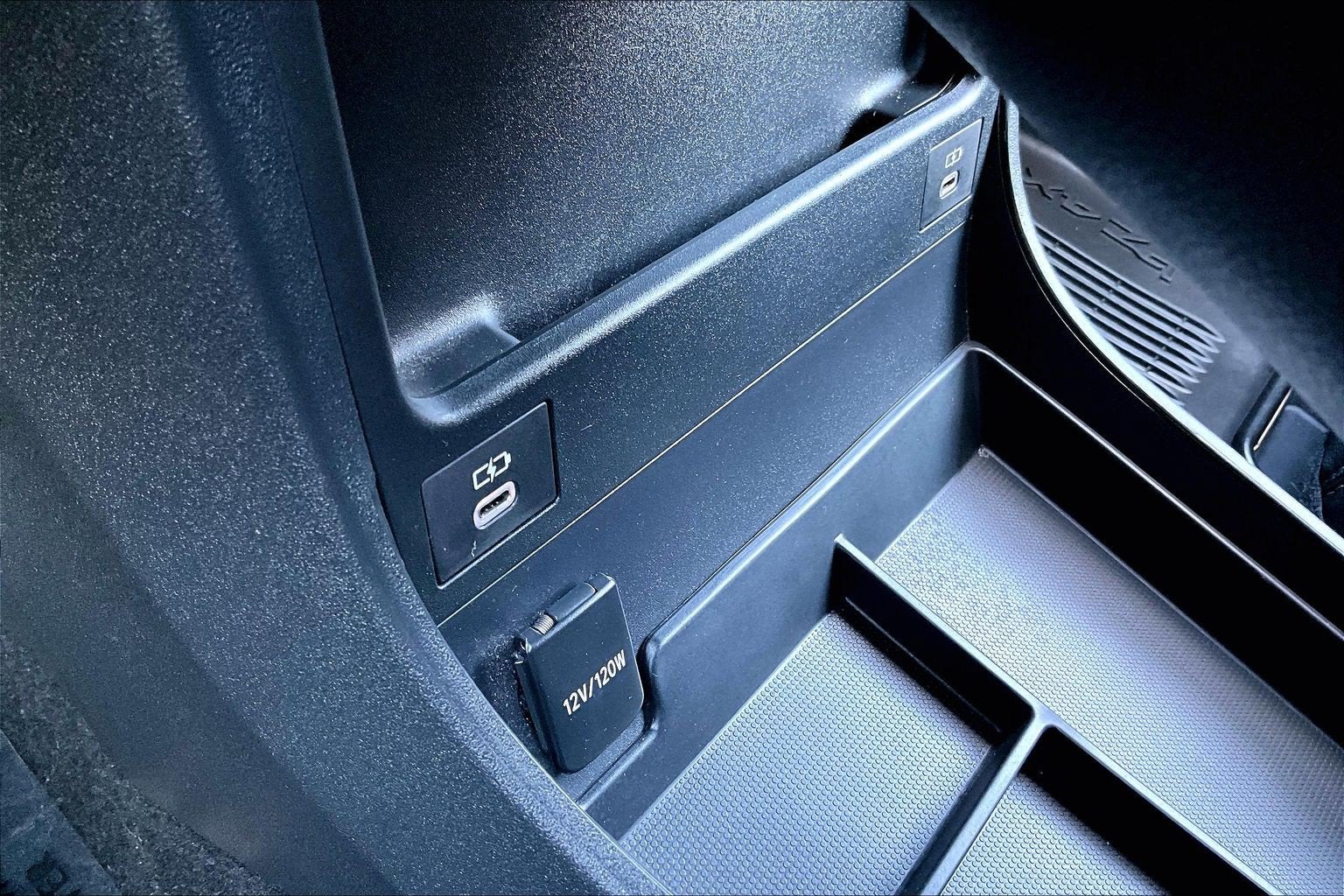 2023 Toyota bZ4X Limited