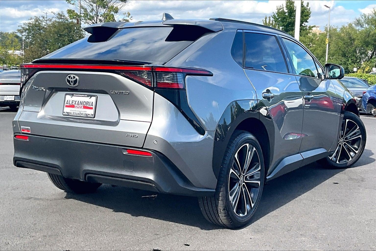 2023 Toyota bZ4X Limited