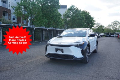 2024 Toyota bZ4X XLE