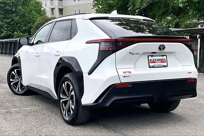 2024 Toyota bZ4X XLE